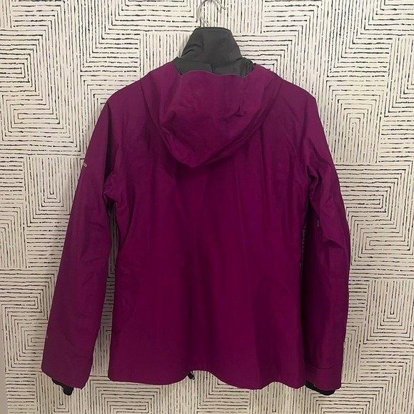 3-in-1 Columbia Omni-tech Jacket - Picture 3 of 11